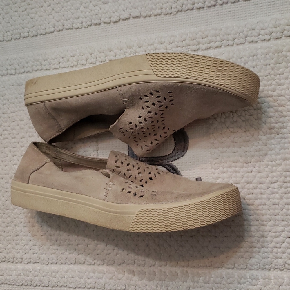 TOMS SLIP-ONS - Picture 3 of 11